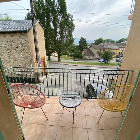 Chaleureux T4 Cosy, Romeu Odeillo Via Apartment Font-Romeu-Odeillo-Via